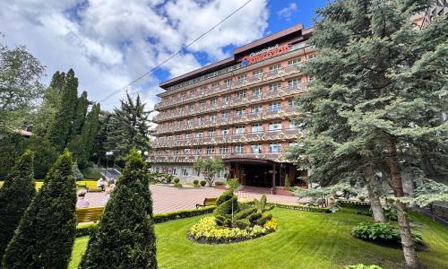 Санаторий Кругозор Кисловодск - Фото 5. Фасад