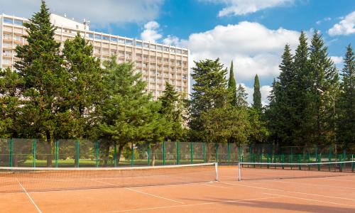 Санаторий Адлеркурорт Дельфин Сочи - Фото 29. Адлеркурорт - спортивные площадки