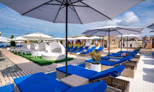 «Mantera Resort Congress 5*» / «Мантера Резорт и Конгресс» отель Сочи - Фото 75. Пляж