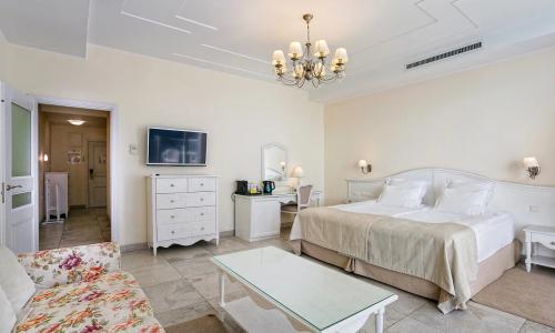 Отель PALMIRA PALACE Ялта - Фото 79. Де Люкс 2-местный 1-комнатный
