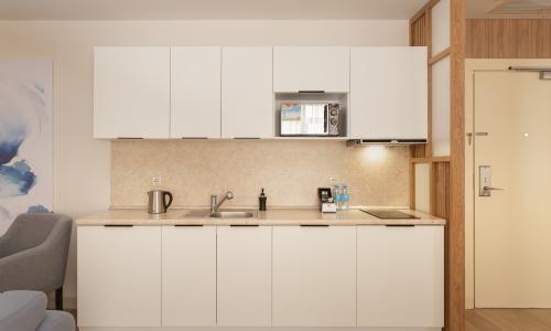 Courtyard by Marriott Sochi Krasnaya Polyana Hotel Эсто-Садок, Сочи - Фото 51. Люкс Гранд 2-местный 2-комнатный