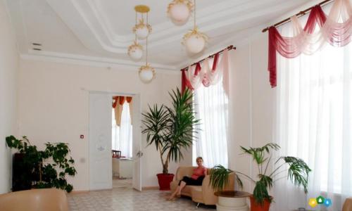 Пятигорская клиника Пятигорск - Фото 5. Холл