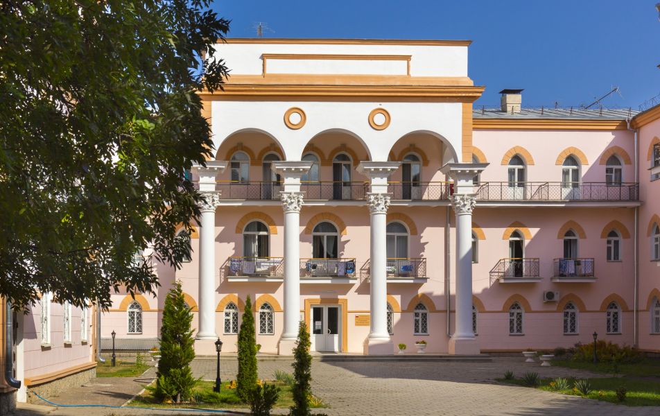 Санаторий Целебный Ключ Ессентуки - Фото 1. Территория