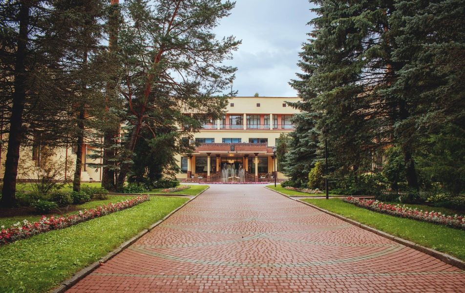 Санаторий Барвиха Москва и Подмосковье - Фото 1. Общий вид, территория