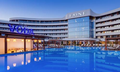 Miracleon Fюnf Luxury Resort SPA Anapa Витязево, Анапа - Фото 3. Бассейн