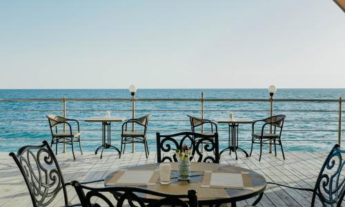 Amra Park-hotel SPA Гагра - Фото 80. Ресторан Пирс
