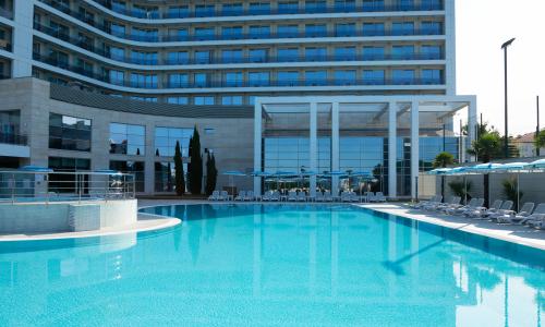 «Mantera Resort Congress 5*» / «Мантера Резорт и Конгресс» отель Сочи - Фото 3. Бассейны