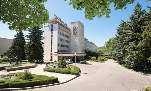 Санаторий Дубовая Роща Железноводск - Фото 1. Санаторий