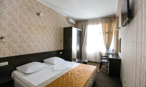 Park Hotel Argo / «Отель Арго» Джубга - Фото 29. Комфорт 3-местный (без балкона)