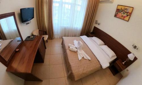 МиЛоо Family Resort Hotel Лоо, Сочи - Фото 2. Люкс 4-местный