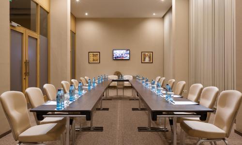 Sochi Marriott Krasnaya Polyana Красная Поляна, Сочи - Фото 81. Переговорная комната Aibga