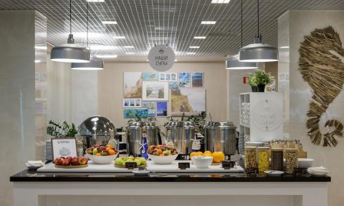 Sea Galaxy Hotel Congress Spa Сочи - Фото 18. Шведский стол
