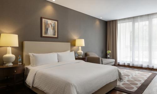 Sochi Marriott Krasnaya Polyana Красная Поляна, Сочи - Фото 106. Апартаменты 4-местные 3-комнатные Улучшенные (с 2 спальнями)