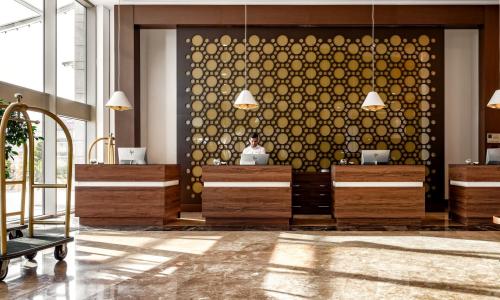«Mantera Resort Congress 5*» / «Мантера Резорт и Конгресс» отель Сочи - Фото 24. Ресепшен