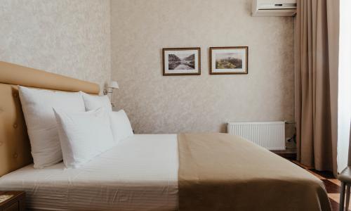 Amra Park-hotel SPA Гагра - Фото 152. Фэмили Сюит 4-местный 2-комнатный (с балконом, корпус 2)