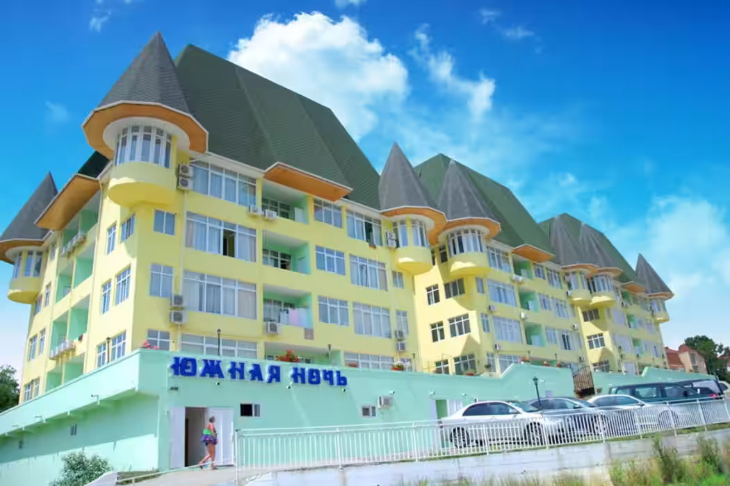 Пансионат Южная ночь Вардане, Сочи - Фото 1. Внешний вид