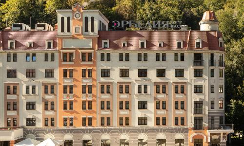 Отель Эрбелия от Васта (ex. Mercure Rosa Khutor) Роза Хутор, Сочи - Фото 4. Внешний вид