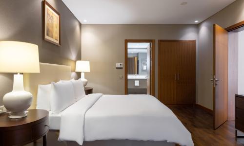 Sochi Marriott Krasnaya Polyana Красная Поляна, Сочи - Фото 95. Апартаменты 2-местные 2-комнатные (с 1 спальней)