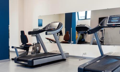 Отель Novotel Fit / Новотель Фит Красная Поляна Эсто-Садок, Сочи - Фото 53. Тренажерный зал