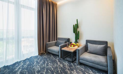 «Lotus Hotel & SPA» / «Лотос СПА» отель Геленджик - Фото 89. Люкс 4-местный 2-комнатный