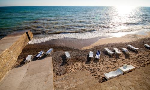 Санаторий Юрмино Саки (Республика Крым) - Фото 13. Пляж