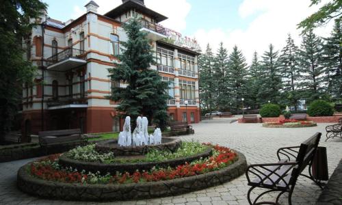 Пансионат Шаляпин Кисловодск - Фото 4. Территория