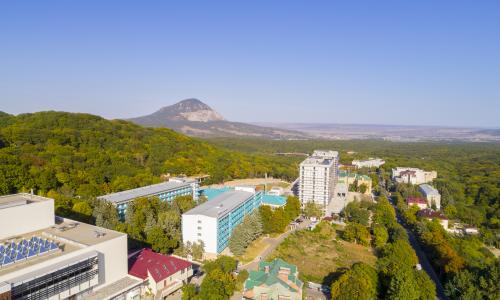 Санаторий Эльбрус Железноводск - Фото 6. Территория