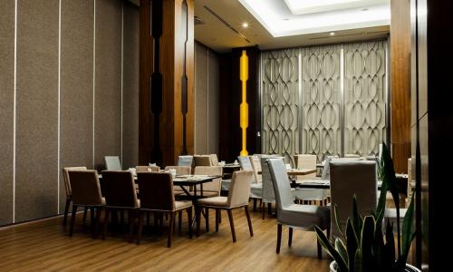 Отель Novotel Fit / Новотель Фит Красная Поляна Эсто-Садок, Сочи - Фото 15. Ресторан Бельведер