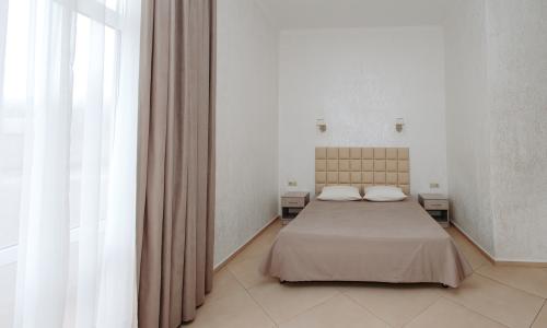 «Фея 2 SunBeach Resort & Spa» пансионат Анапа, Джемете - Фото 49. Апартаменты 2-местный 2-комнатный (вид на море)