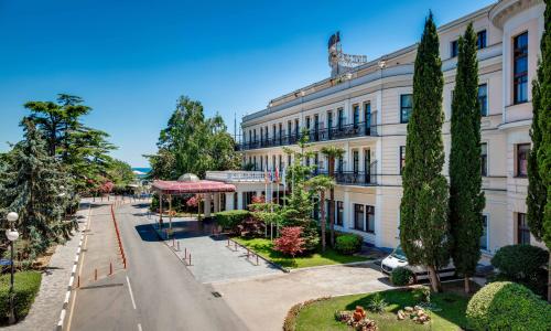 Отель Oreanda Resort Spa Ялта - Фото 1. Общий вид