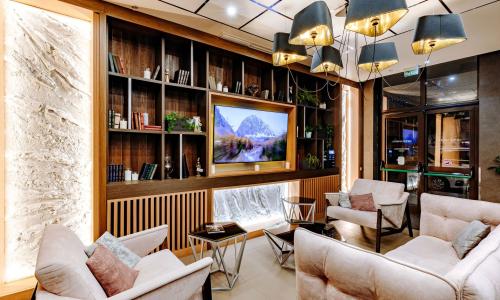 Отель Эрбелия от Васта (ex. Mercure Rosa Khutor) Роза Хутор, Сочи - Фото 14. Лобби
