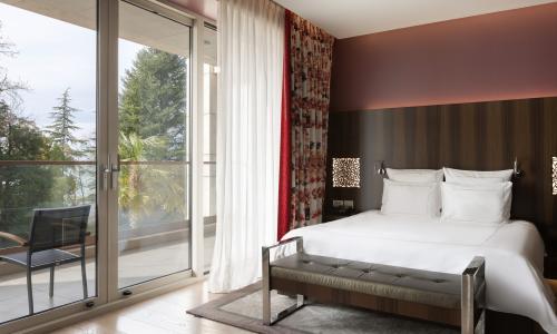 Свисс отель Резорт Сочи Камелия / «Swissotel Resort Sochi Kamelia» Сочи - Фото 81. Стандартный 2-местный Премиум (с террасой)