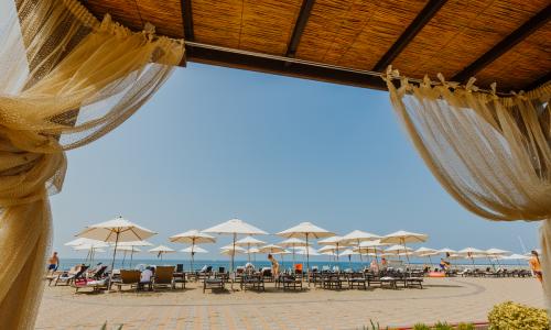 Свисс отель Резорт Сочи Камелия / «Swissotel Resort Sochi Kamelia» Сочи - Фото 53. Пляж
