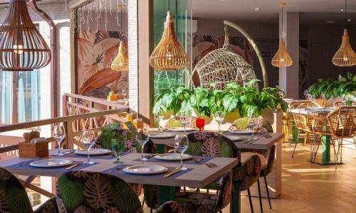 APART-HOTEL SPA «ПРЕСТИЖ» Адлер, Сочи - Фото 32. Ресторан на 2-ом этаже « КОКОС »