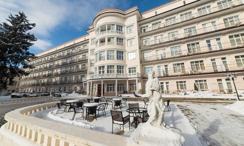 Санаторий Центросоюз Кисловодск - Фото 6. Территория