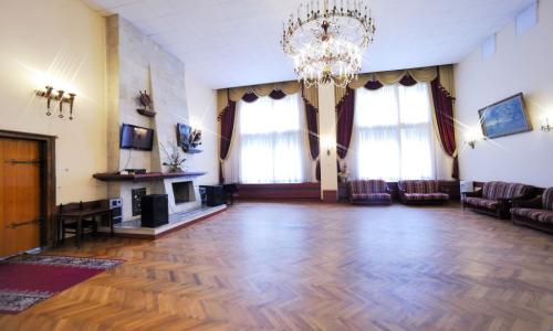 Санаторий им. Горького Москва и Подмосковье - Фото 17. Каминный зал