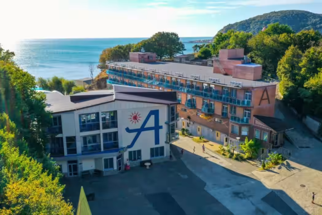 Park Hotel Argo / «Отель Арго» Джубга - Фото 1. Территория