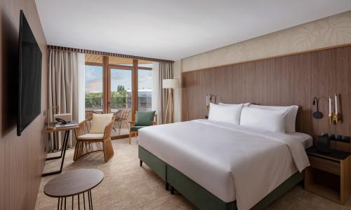 Miracleon Fюnf Luxury Resort SPA Anapa Витязево, Анапа - Фото 63. Люкс 4-местный 3-комнатный Представительский (вид на море)