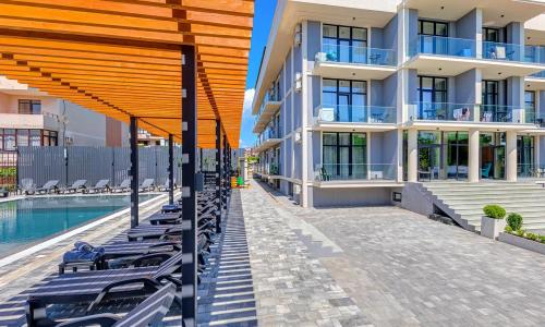 Anemos Hotel Resort / «Анемос Резорт» отель Дивноморское, Геленджик - Фото 1. Внешний вид