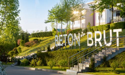 Отель Beton Brut Ultra All Inclusive SPA Витязево, Анапа - Фото 9. Территория