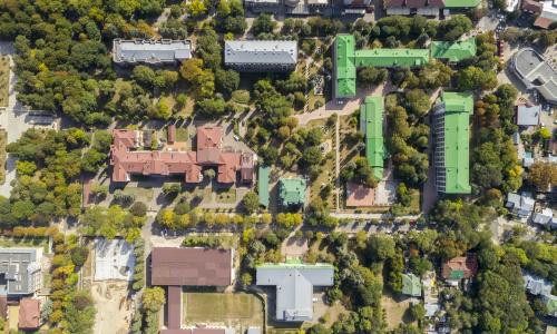 Санаторий Анджиевского Ессентуки - Фото 18. Анджиевского санаторий_территория (17)