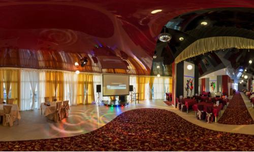 МиЛоо Family Resort Hotel Лоо, Сочи - Фото 14. Ресторан