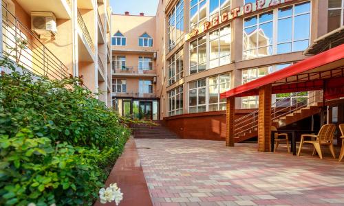 Отель Империя Евпатория - Фото 1. Территория