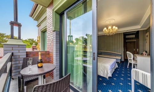 LERMONT HOTEL Геленджик - Фото 26. Стандартный Улучшенный 2-местный 1-комнатный