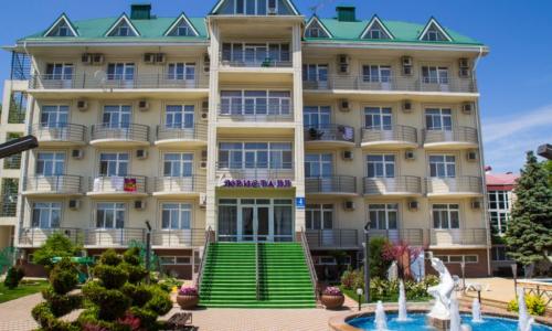 Пансионат Кристалл-уют Анапа - Фото 1. Фасад