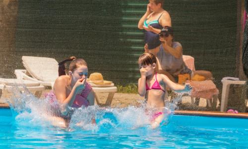 WELLNESS Park Hotel (Велнес Парк) Гагра - Фото 40. бассейн