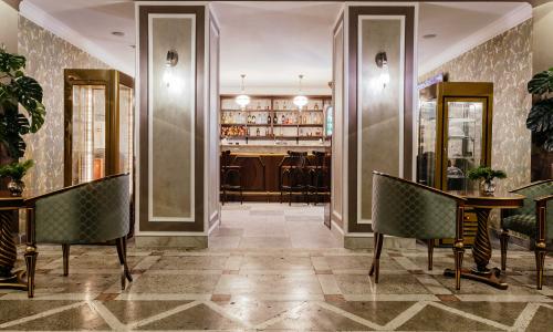 Amra Park-hotel SPA Гагра - Фото 62. Лобби-бар