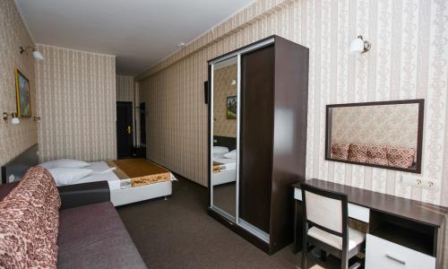 Park Hotel Argo / «Отель Арго» Джубга - Фото 37. Полулюкс 2-местный (с балконом и видом на море)
