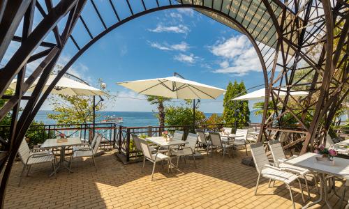 Alex Resort & Spa Hotel Гагра - Фото 49. Французское кафе