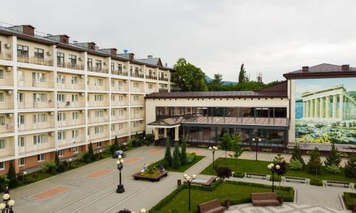Санаторий Елизавета — Минеральные Воды Железноводск - Фото 1. Территория